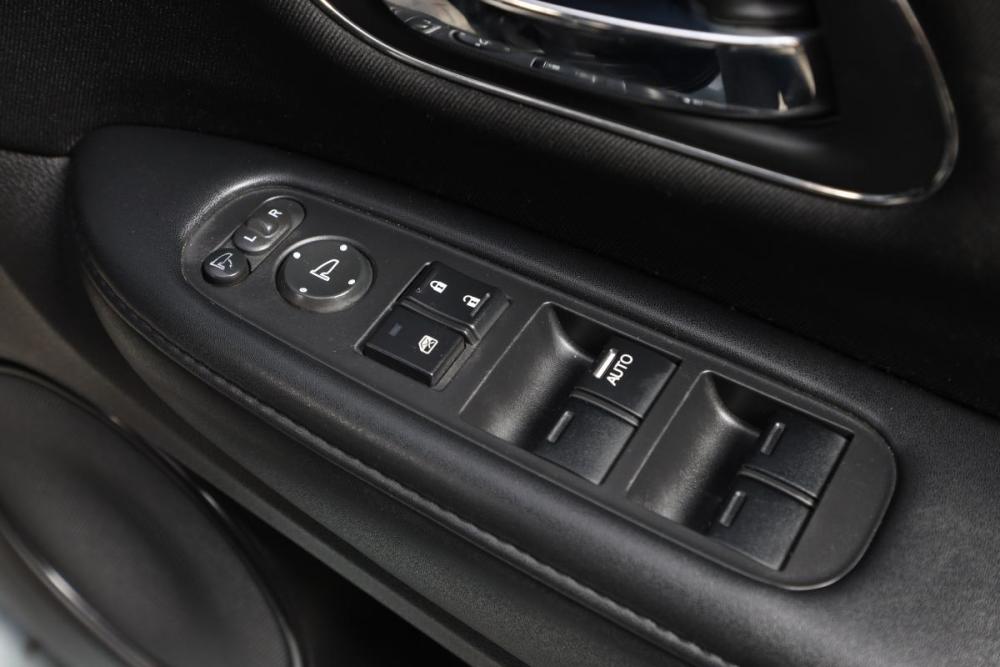 Honda Vezel I Новосибирск  - изображение 8