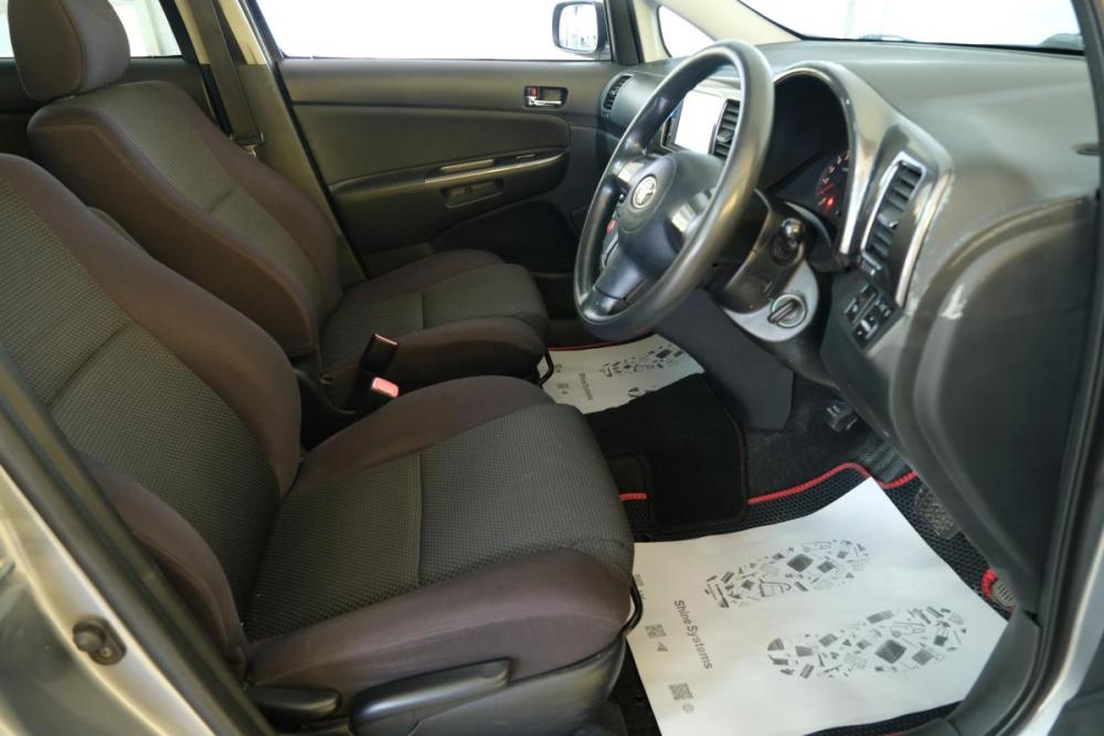 Toyota Wish I Омск  - изображение 8