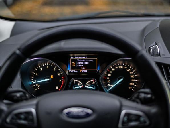 Ford Kuga II Рестайлинг с пробегом 2018 года, цена 1 615 000 рублей, 104704 км, внедорожник, Автокод Объявления