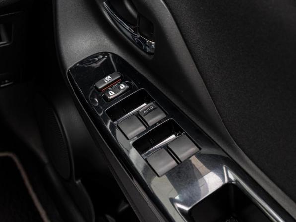 Toyota Vitz III (XP130) Рестайлинг 2 с пробегом 2019 года, цена 1 198 000 рублей, 86004 км, хэтчбек, Автокод Объявления