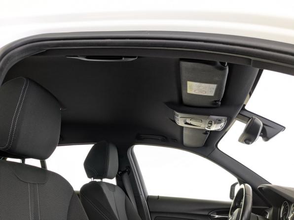 BMW 1 серии II (F20/F21) Рестайлинг 2 с пробегом 2019 года, цена 2 300 000 рублей, 76034 км, хэтчбек, Автокод Объявления