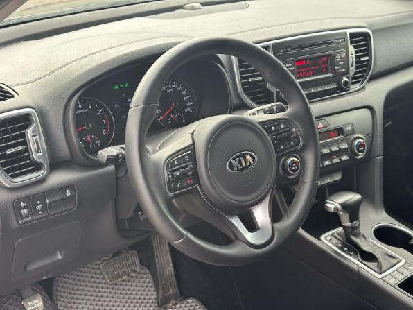 Kia Sportage IV Рестайлинг с пробегом 2018 года, цена 1 699 000 рублей, 140284 км, внедорожник, Автокод Объявления