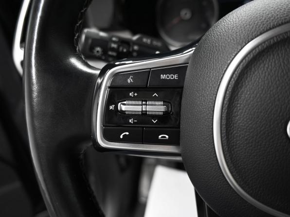 Kia Sorento IV с пробегом 2021 года, цена 3 500 000 рублей, 90967 км, внедорожник, Автокод Объявления