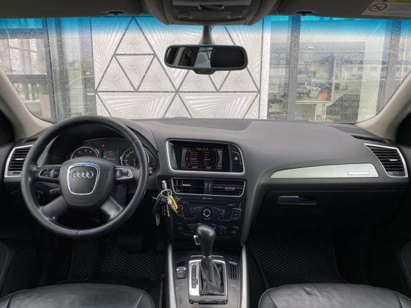 Audi Q5 I (8R) с пробегом 2010 года, цена 1 229 000 рублей, 214447 км, внедорожник, Автокод Объявления