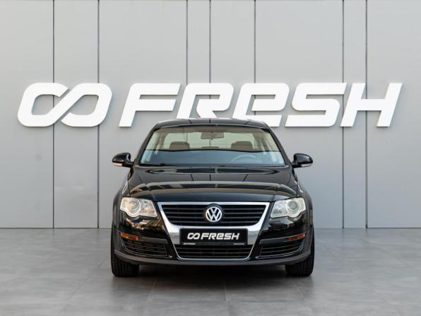 Volkswagen Passat B6 с пробегом 2010 года, цена 730 000 рублей, 302285 км, седан, Автокод Объявления