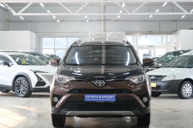 Toyota RAV4 IV (XA40) Рестайлинг с пробегом 2018 года, цена 2 549 000 рублей, 234800 км, внедорожник, Автокод Объявления
