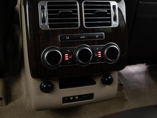 Land Rover Range Rover IV с пробегом 2014 года, цена 3 498 055 рублей, 112910 км, внедорожник, Автокод Объявления