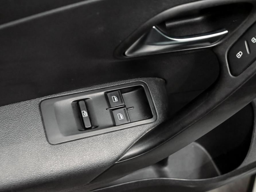 Volkswagen Polo V Рестайлинг Екатеринбург  - изображение 13