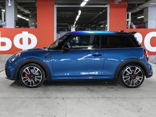 Mini Hatch III (F55/F56) Рестайлинг 2 с пробегом 2021 года, цена 4 098 000 рублей, 23201 км, хэтчбек, Автокод Объявления