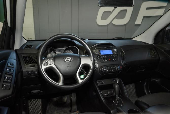Hyundai ix35 I Рестайлинг с пробегом 2014 года, цена 1 319 000 рублей, 184043 км, внедорожник, Автокод Объявления