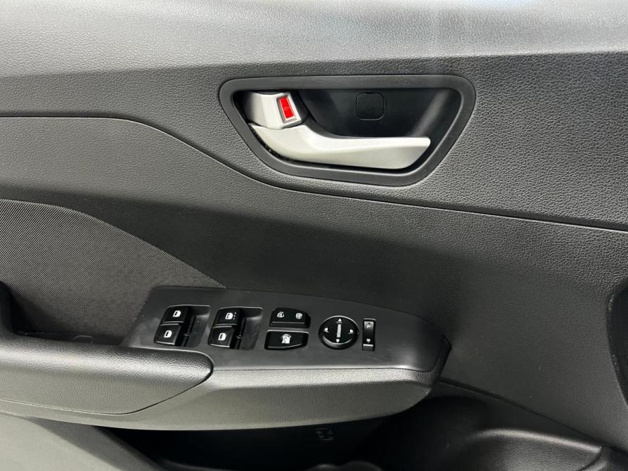 Hyundai Solaris II Казань  - изображение 9
