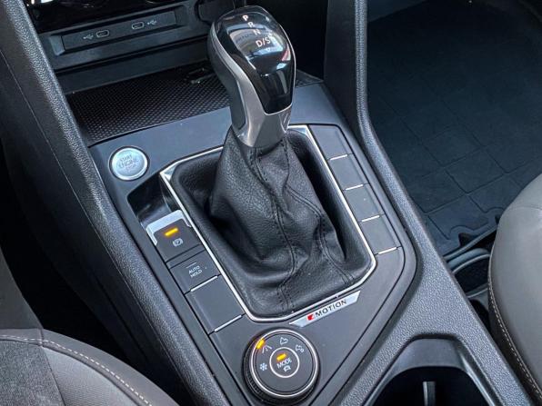 Volkswagen Taos I с пробегом 2022 года, цена 2 700 000 рублей, 22000 км, внедорожник, Автокод Объявления