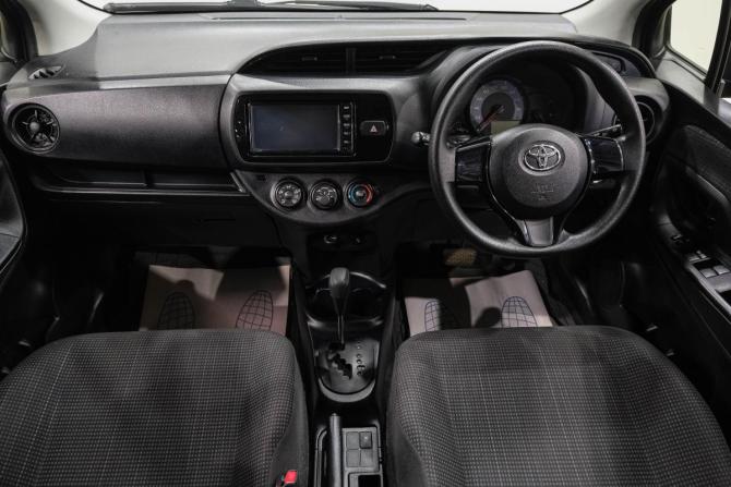 Toyota Vitz III (XP130) Рестайлинг 2 с пробегом 2019 года, цена 1 009 000 рублей, 91000 км, хэтчбек, Автокод Объявления