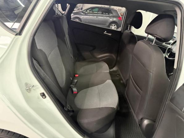 Hyundai Solaris I с пробегом 2013 года, цена 1 077 000 рублей, 66056 км, хэтчбек, Автокод Объявления