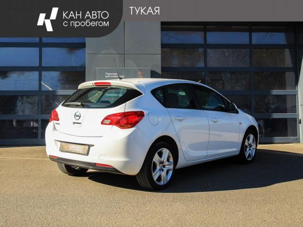 Opel Astra J Рестайлинг с пробегом 2012 года, цена 795 000 рублей, 107100 км, хэтчбек, Автокод Объявления