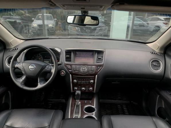 Nissan Pathfinder IV с пробегом 2015 года, цена 1 780 000 рублей, 146886 км, внедорожник, Автокод Объявления