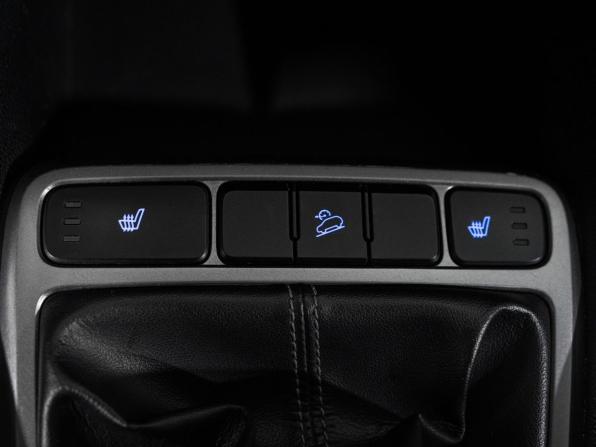 Hyundai Creta I с пробегом 2019 года, цена 1 300 000 рублей, 218237 км, внедорожник, Автокод Объявления