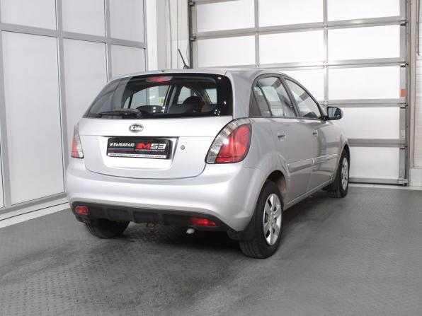 Kia Rio II Рестайлинг с пробегом 2009 года, цена 549 999 рублей, 189884 км, хэтчбек, Автокод Объявления
