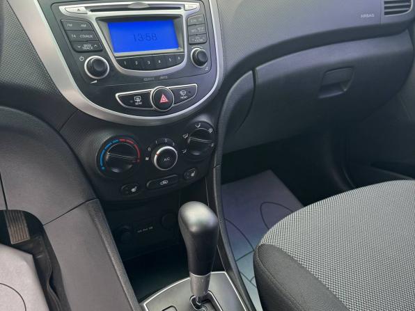 Hyundai Solaris I с пробегом 2014 года, цена 823 000 рублей, 140446 км, седан, Автокод Объявления