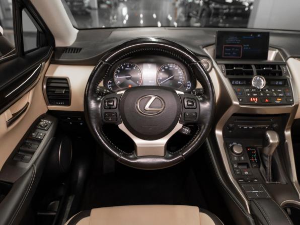 Lexus NX I с пробегом 2016 года, цена 2 580 000 рублей, 109572 км, внедорожник, Автокод Объявления