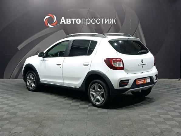 Renault Sandero II Рестайлинг с пробегом 2021 года, цена 949 000 рублей, 146130 км, хэтчбек, Автокод Объявления