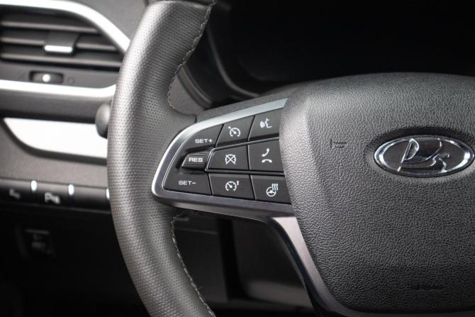 Lada (ВАЗ) Vesta I Рестайлинг (NG) с пробегом 2024 года, цена 1 639 000 рублей, 22700 км, седан, Автокод Объявления