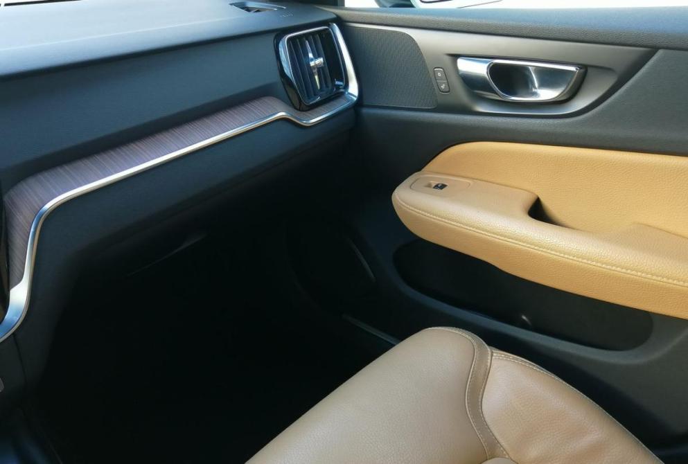 Volvo V60 Cross Country II Иваново  - изображение 17