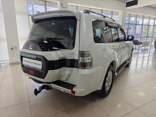 Mitsubishi Pajero IV Рестайлинг 2 с пробегом 2015 года, цена 2 450 000 рублей, 176126 км, внедорожник, Автокод Объявления