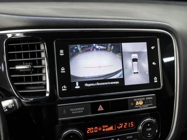 Mitsubishi Outlander III Рестайлинг 3 с пробегом 2019 года, цена 2 470 000 рублей, 89159 км, внедорожник, Автокод Объявления
