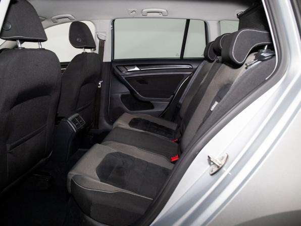Volkswagen Golf VII с пробегом 2014 года, цена 1 335 000 рублей, 87207 км, универсал, Автокод Объявления