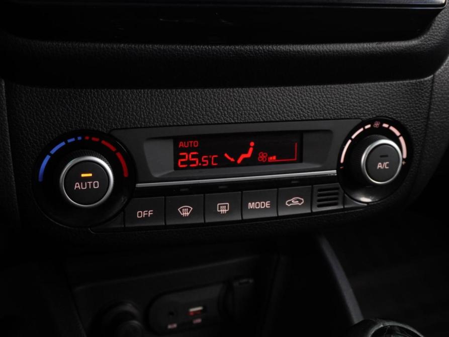 Kia Rio III Рестайлинг Воронеж  - изображение 15