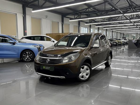 Renault Sandero I с пробегом 2013 года, цена 700 000 рублей, 235161 км, хэтчбек, Автокод Объявления