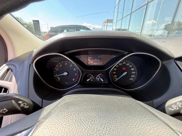 Ford Focus III с пробегом 2013 года, цена 575 000 рублей, 302355 км, хэтчбек, Автокод Объявления