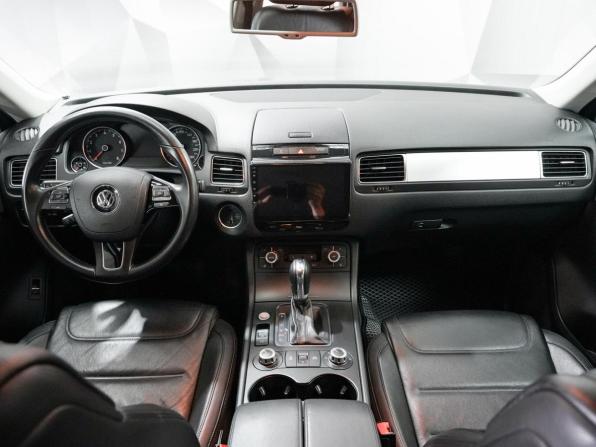 Volkswagen Touareg II с пробегом 2014 года, цена 2 499 000 рублей, 183714 км, внедорожник, Автокод Объявления