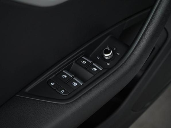 Audi A5 II (F5) Рестайлинг с пробегом 2020 года, цена 3 949 055 рублей, 126642 км, лифтбек, Автокод Объявления