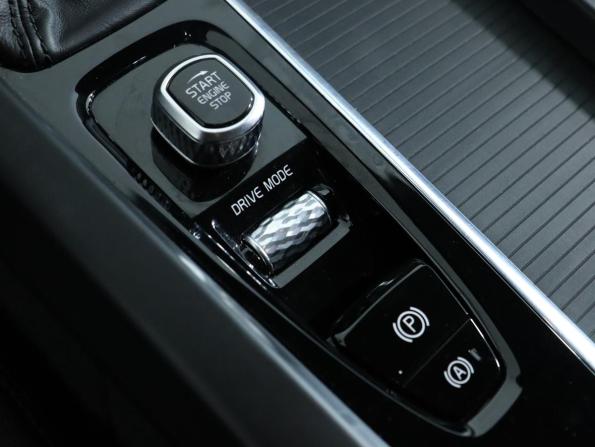 Volvo S60 III с пробегом 2020 года, цена 2 990 000 рублей, 81460 км, седан, Автокод Объявления