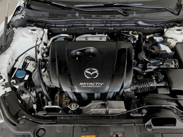 Mazda 6 III (GJ) Рестайлинг с пробегом 2015 года, цена 1 750 000 рублей, 167473 км, седан, Автокод Объявления