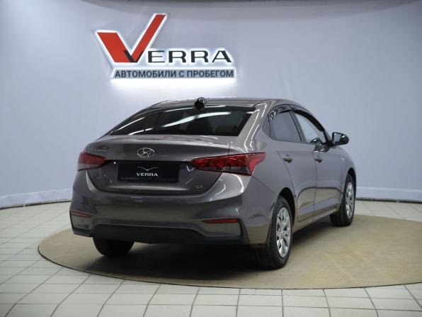 Hyundai Solaris II с пробегом 2018 года, цена 1 290 000 рублей, 126631 км, седан, Автокод Объявления