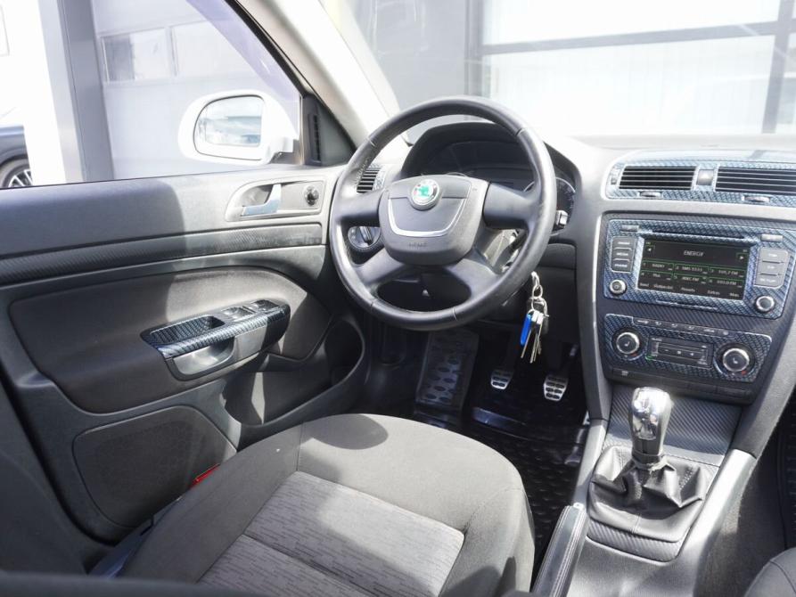 Skoda Octavia II (A5) Рестайлинг Москва  - изображение 13