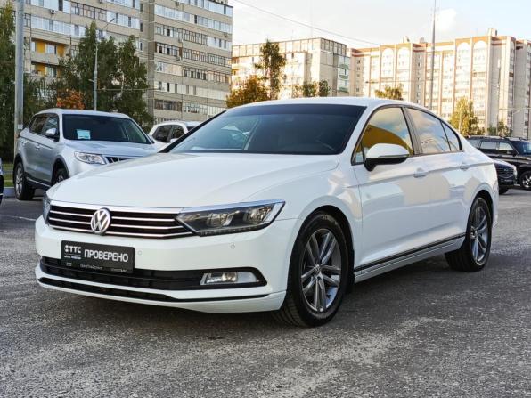 Volkswagen Passat B8 с пробегом 2016 года, цена 1 365 000 рублей, 199632 км, седан, Автокод Объявления
