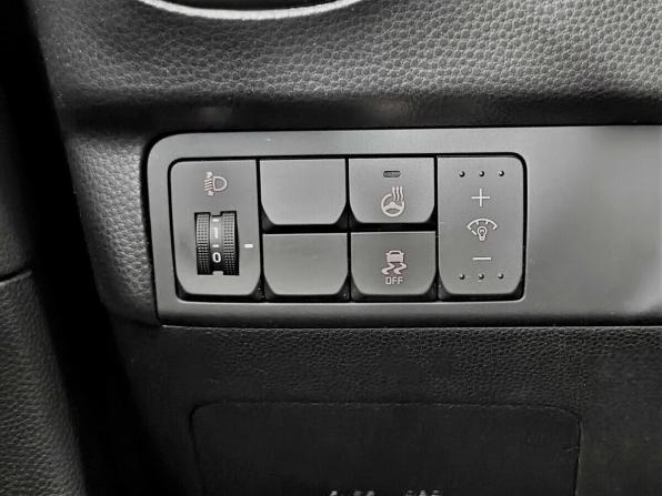 Kia Soul II Рестайлинг с пробегом 2018 года, цена 1 440 000 рублей, 117301 км, хэтчбек, Автокод Объявления