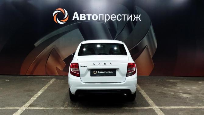 Lada (ВАЗ) Granta I Рестайлинг с пробегом 2024 года, цена 735 000 рублей, 31415 км, седан, Автокод Объявления