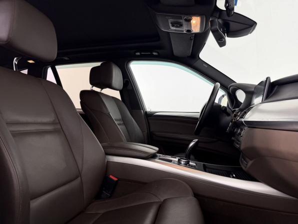 BMW X5 II (E70) Рестайлинг с пробегом 2011 года, цена 1 999 000 рублей, 280000 км, внедорожник, Автокод Объявления