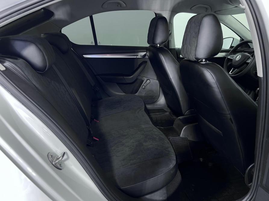 Skoda Octavia III (A7) Рестайлинг Ростов-на-Дону  - изображение 14