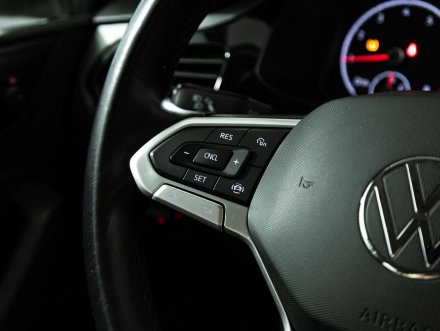 Volkswagen Polo VI Санкт-Петербург  - изображение 15