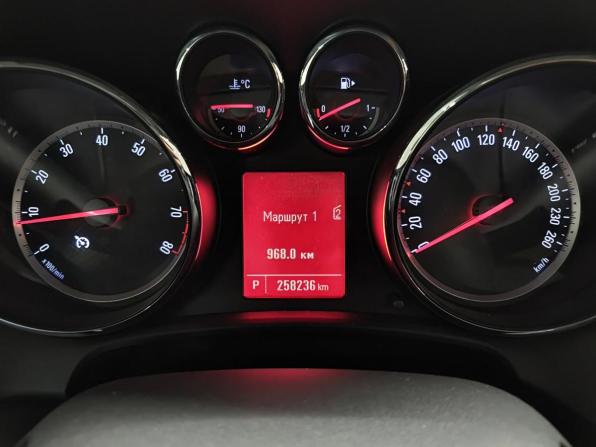 Opel Astra J с пробегом 2012 года, цена 660 000 рублей, 258235 км, универсал, Автокод Объявления