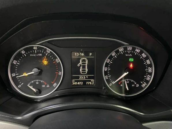 Skoda Octavia II (A5) Рестайлинг с пробегом 2010 года, цена 510 000 рублей, 341800 км, лифтбек, Автокод Объявления