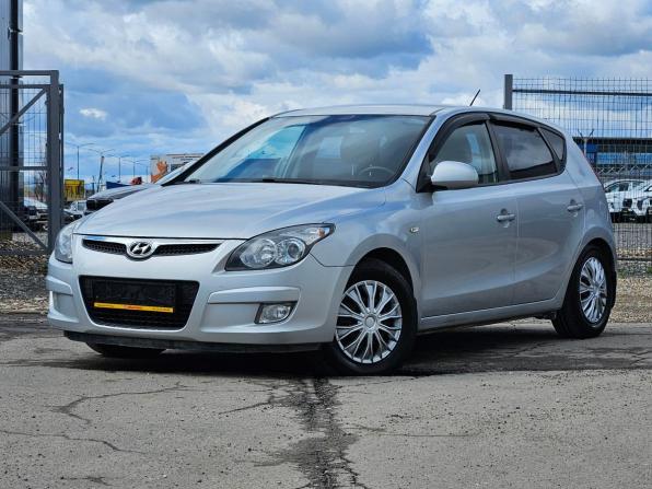 Hyundai i30 I с пробегом 2009 года, цена 600 000 рублей, 176200 км, хэтчбек, Автокод Объявления