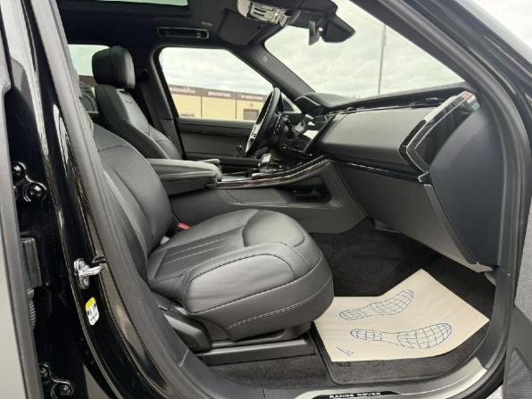 Land Rover Range Rover Sport III с пробегом 2024 года, цена 17 900 000 рублей, 3773 км, внедорожник, Автокод Объявления