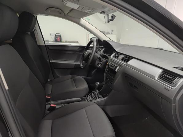 Skoda Rapid I с пробегом 2014 года, цена 730 000 рублей, 263663 км, лифтбек, Автокод Объявления